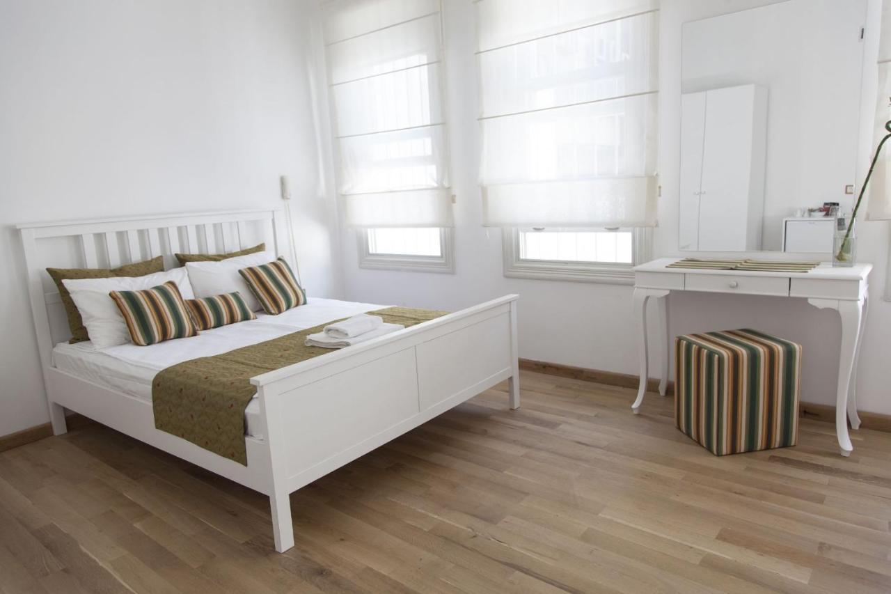 Pi Art Butik Otel Истанбул Екстериор снимка