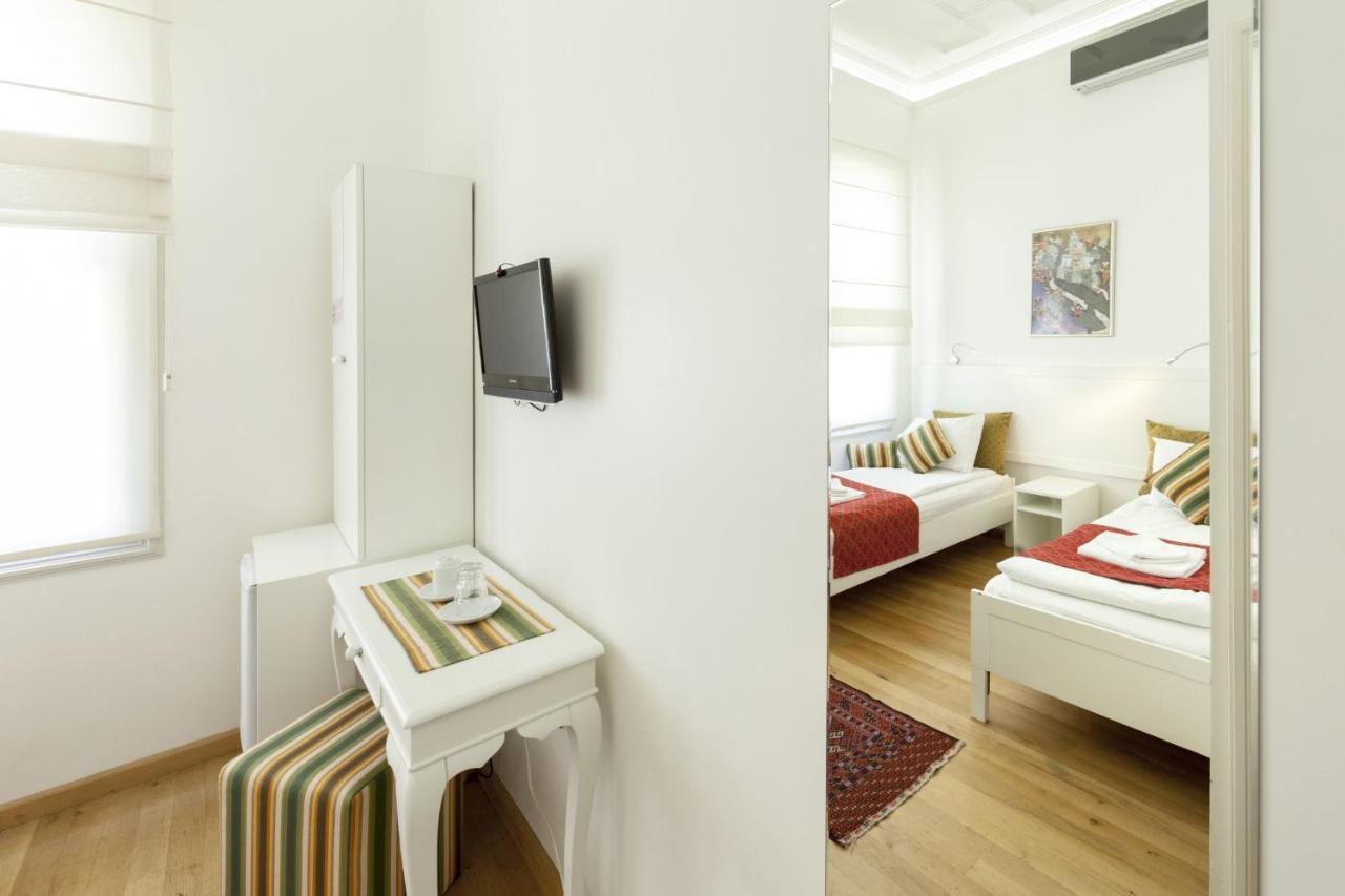 Pi Art Butik Otel Истанбул Стая снимка