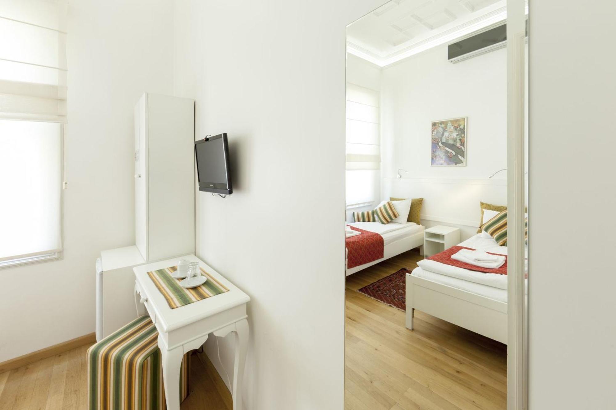 Pi Art Butik Otel Истанбул Стая снимка
